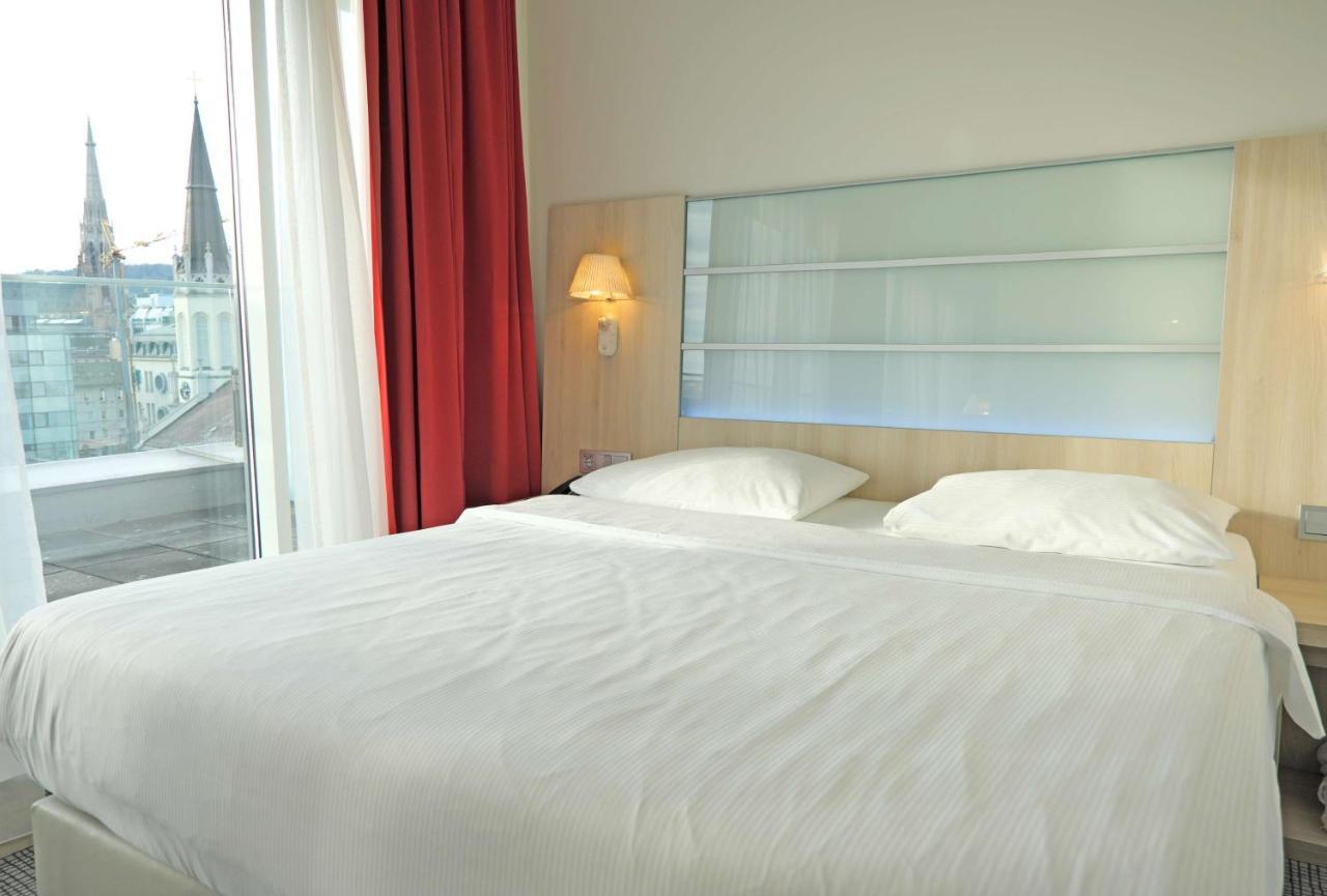 Park Inn By Radisson Linz Bagian luar foto