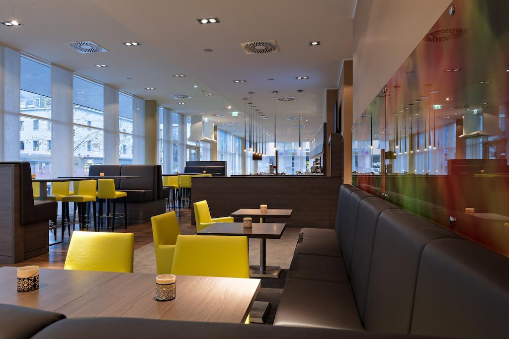 Park Inn By Radisson Linz Bagian luar foto